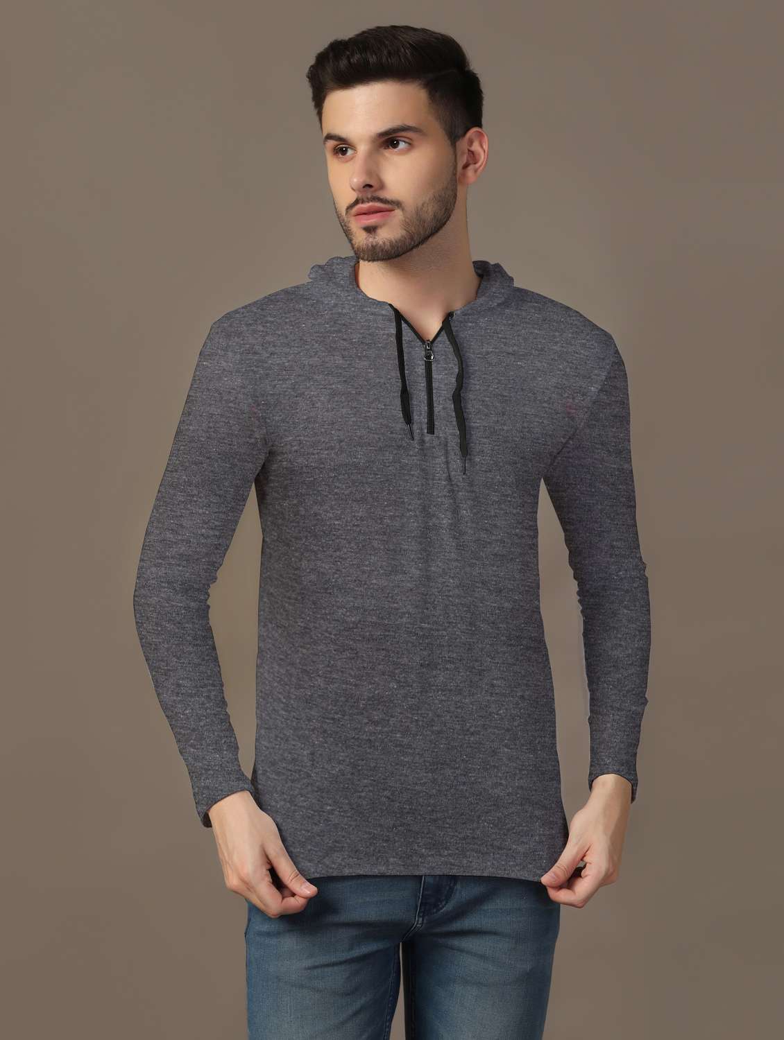 men hooded plain t-shirt - 21717556 -  Zoom Image - 0