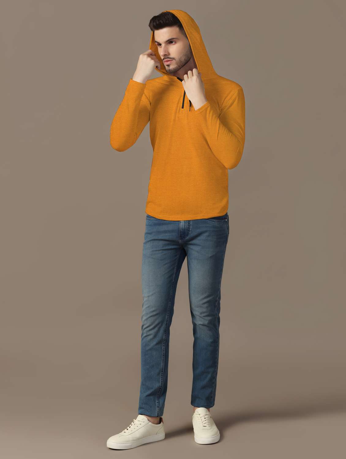 men hooded plain t-shirt - 21717558 -  Standard Image - 3