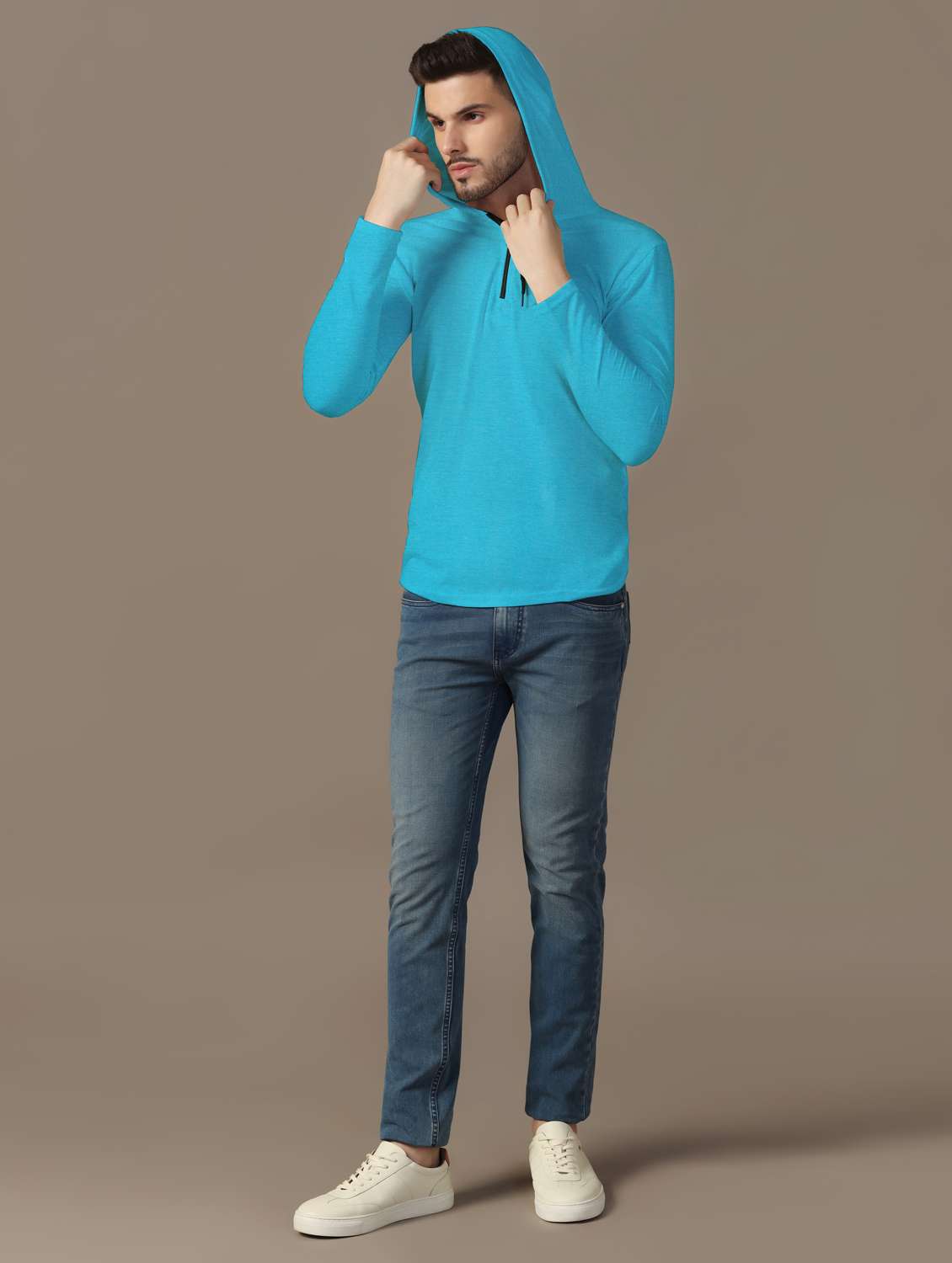 men hooded plain t-shirt - 21717560 -  Standard Image - 3