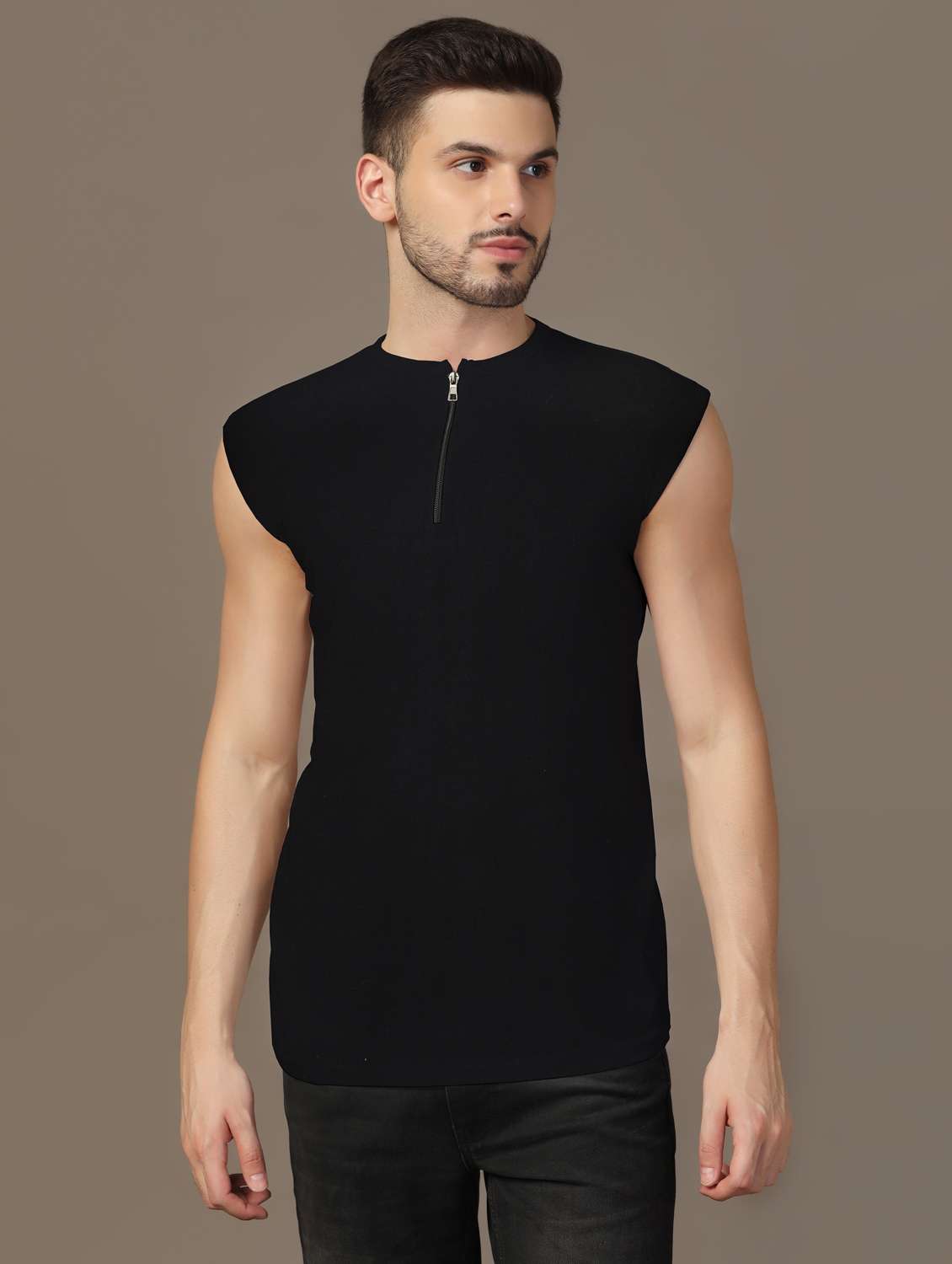 men sleeveless plain t-shirt - 21717595 -  Zoom Image - 0