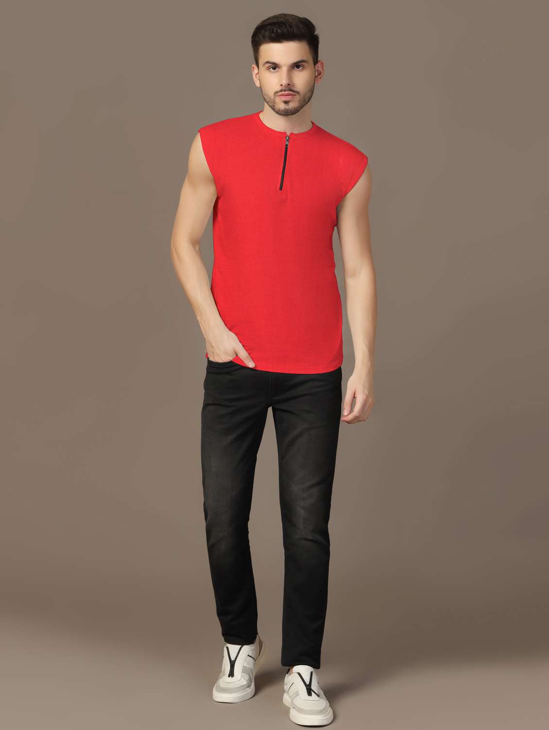 men sleeveless plain t-shirt - 21717601 - Standard Image - 3