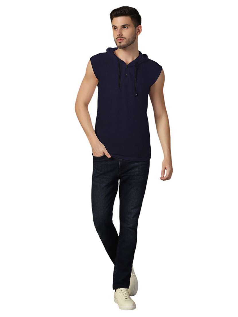 men hooded plain t-shirt - 21717639 - Standard Image - 3