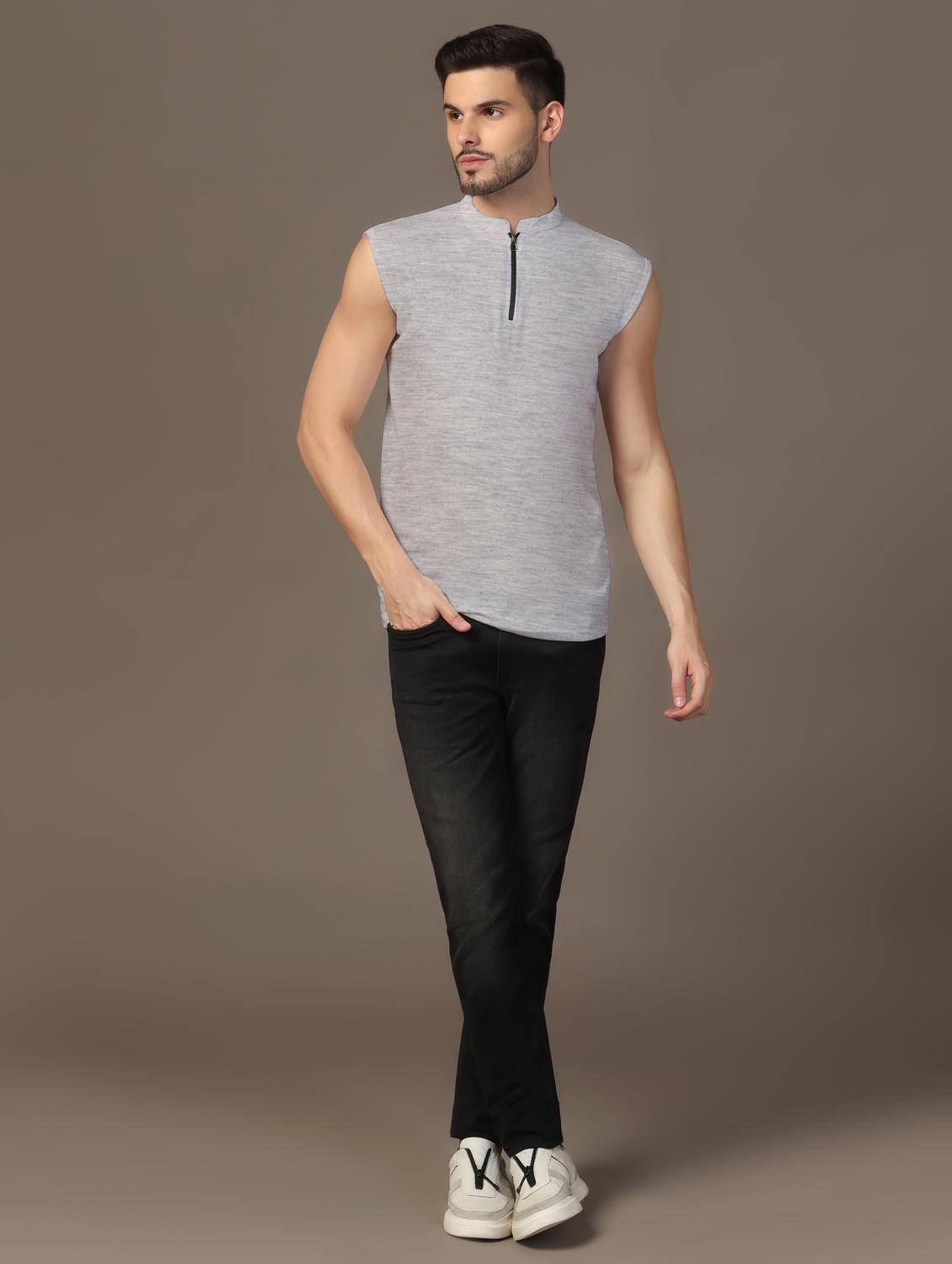 men sleeveless plain t-shirt - 21717687 - Standard Image - 3