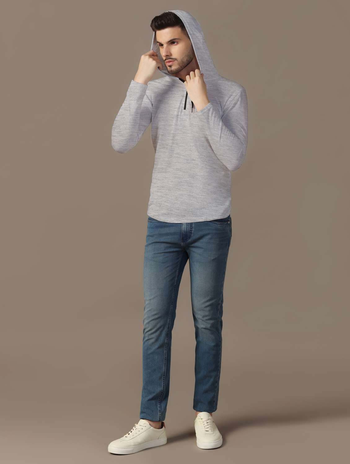 men hooded plain t-shirt - 21717692 -  Standard Image - 3