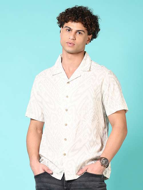 men printed short sleeve casual shirt - 21717945 -  Standard Image - 0
