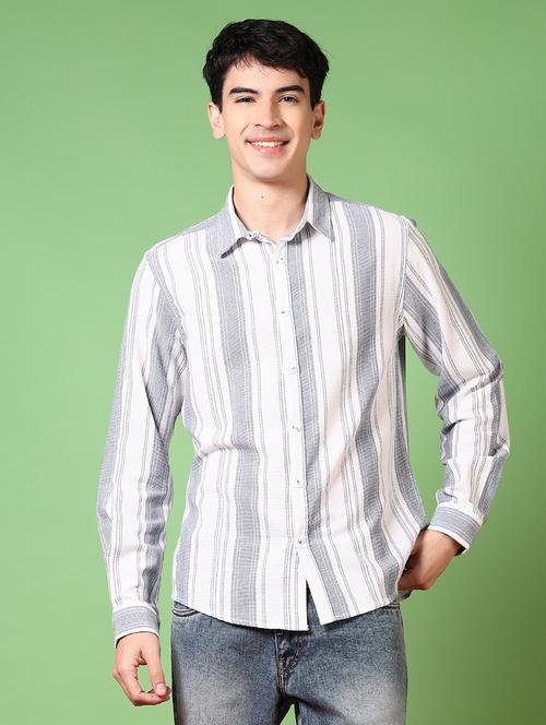 men long sleeves striped casual shirt - 21717948 - Standard Image - 0