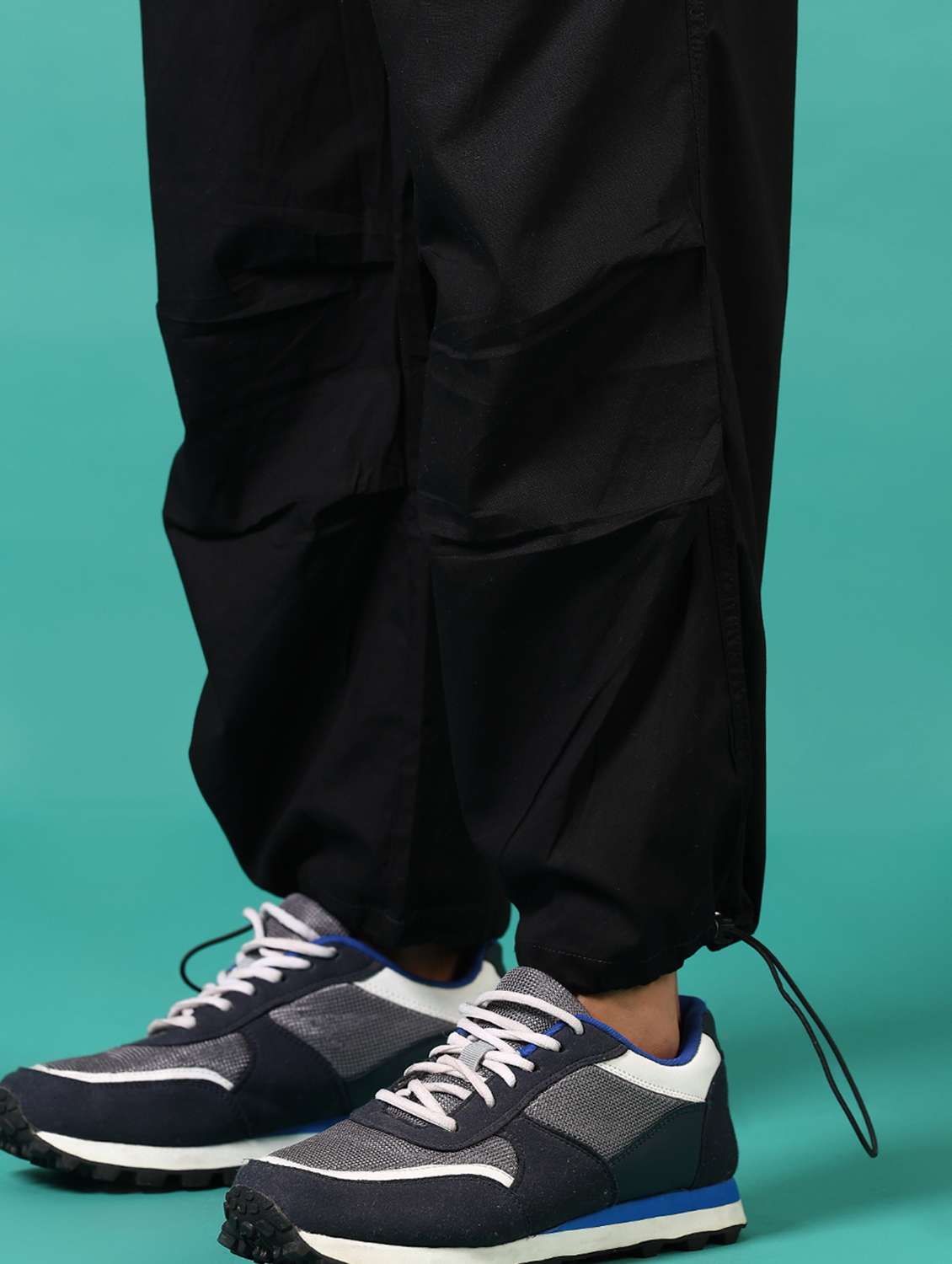 men solid mid rise jogger - 21717980 -  Standard Image - 5