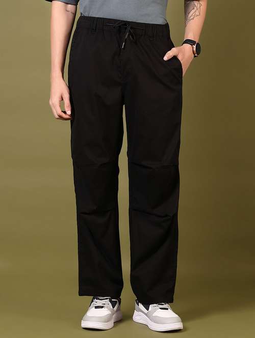 men mid rise solid parachute pant