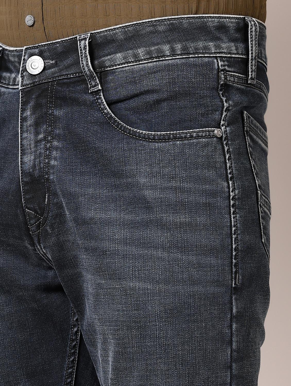men washed mid rise jeans - 21718004 - Standard Image - 5