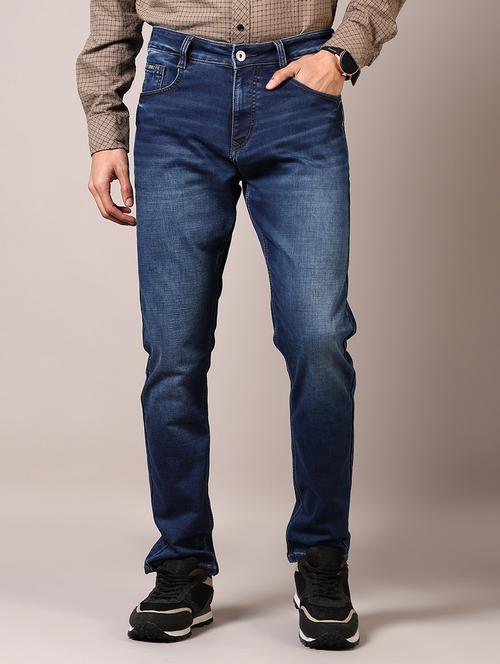men washed mid rise jeans - 21718045 - Standard Image - 0