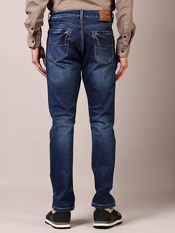 men washed mid rise jeans - 21718045 - Standard Image - 3