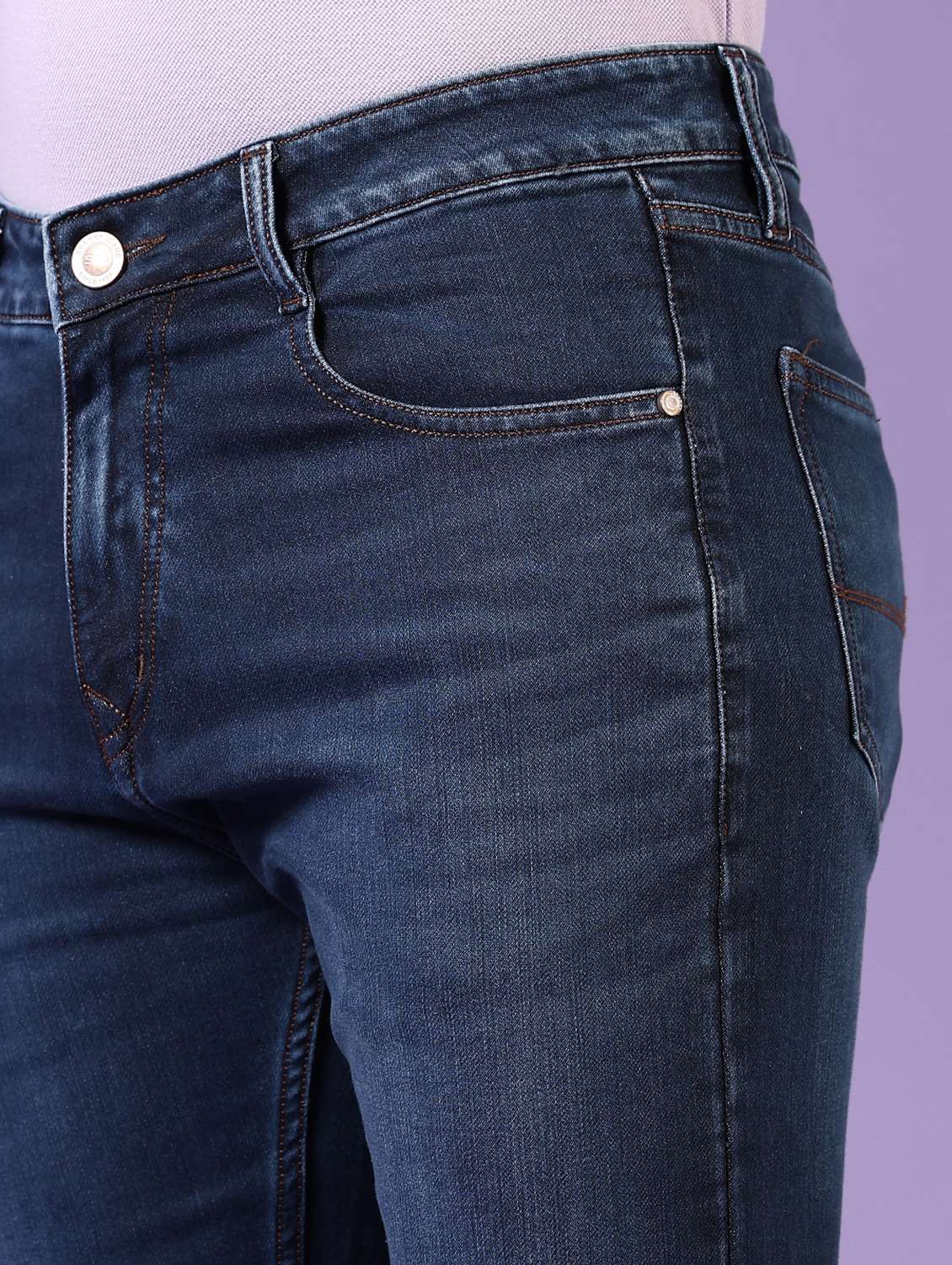 men washed mid rise jeans - 21718059 -  Standard Image - 5