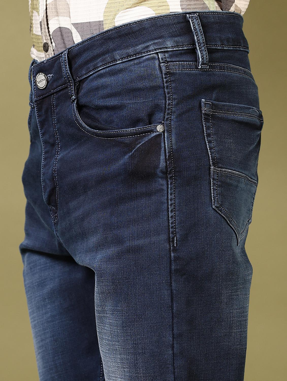 men washed mid rise jeans - 21718087 - Standard Image - 5