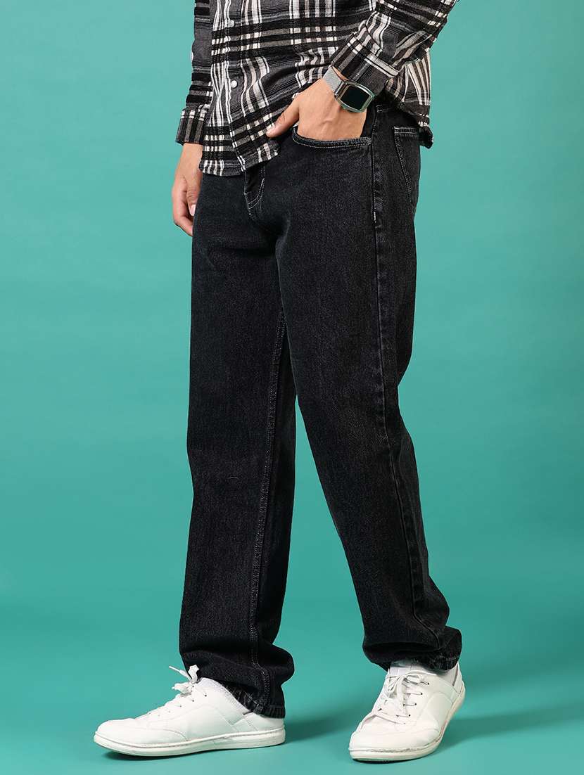 Men Mid Rise Plain Straight Fit Jeans