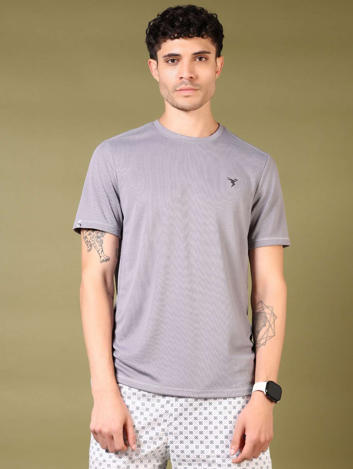 men solid short sleeve t-shirt