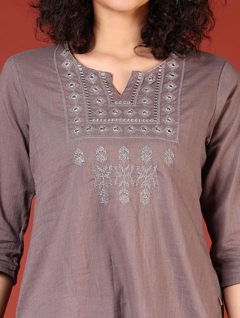 women three quarter sleeve straight kurta - 21718381 - Standard Image - 5