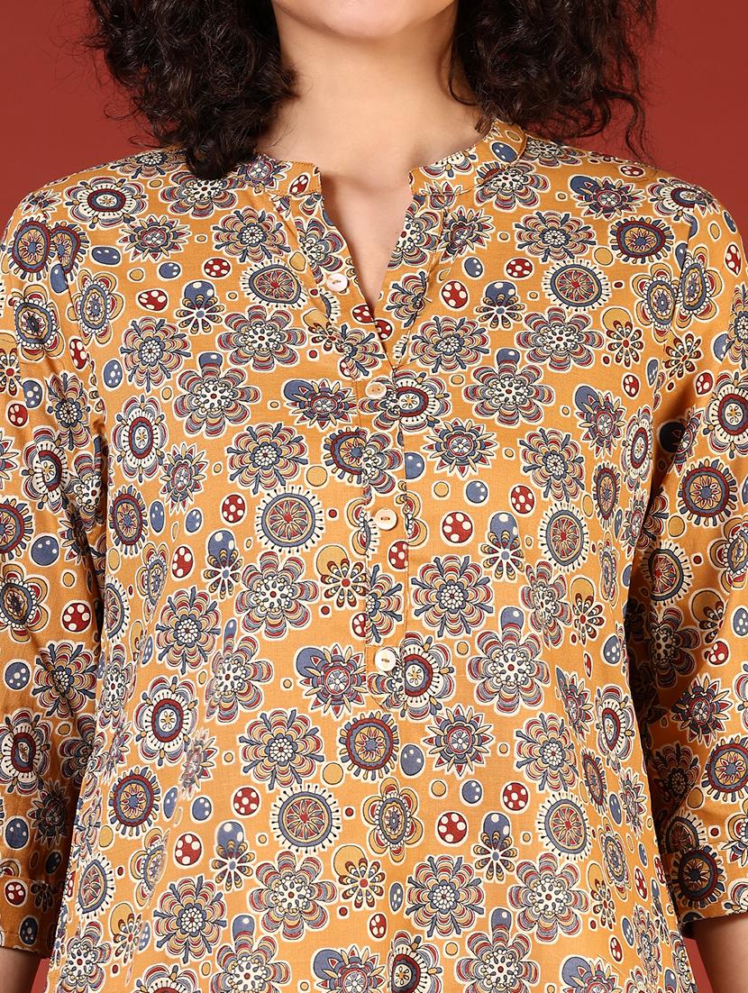 women three quarter sleeves straight kurta - 21718388 - Standard Image - 5