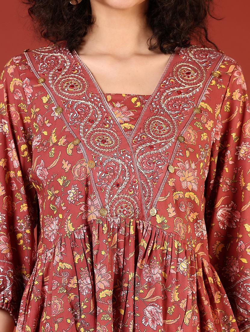 women three quarter sleeve flared kurti - 21718443 - Standard Image - 5