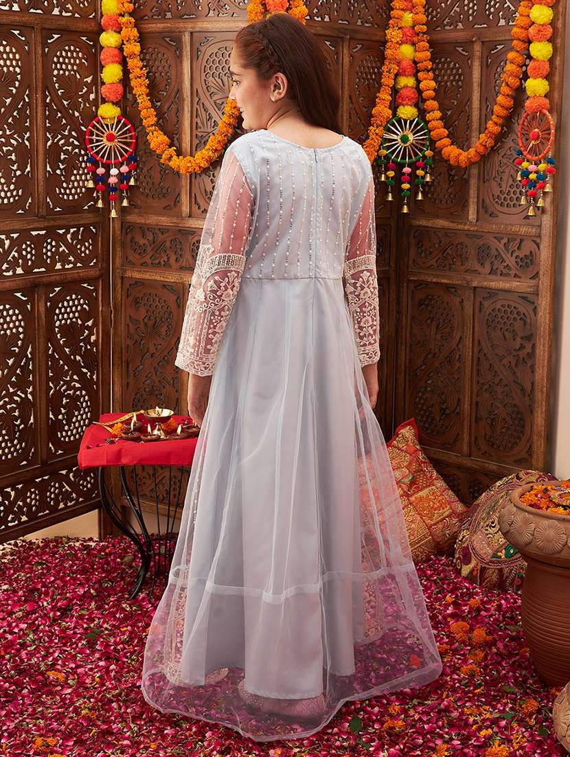 women embroidered long sleeve party gown - 21718533 -  Standard Image - 3
