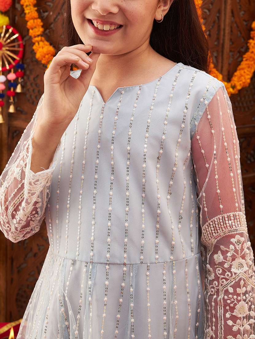 women embroidered long sleeve party gown - 21718533 -  Standard Image - 5