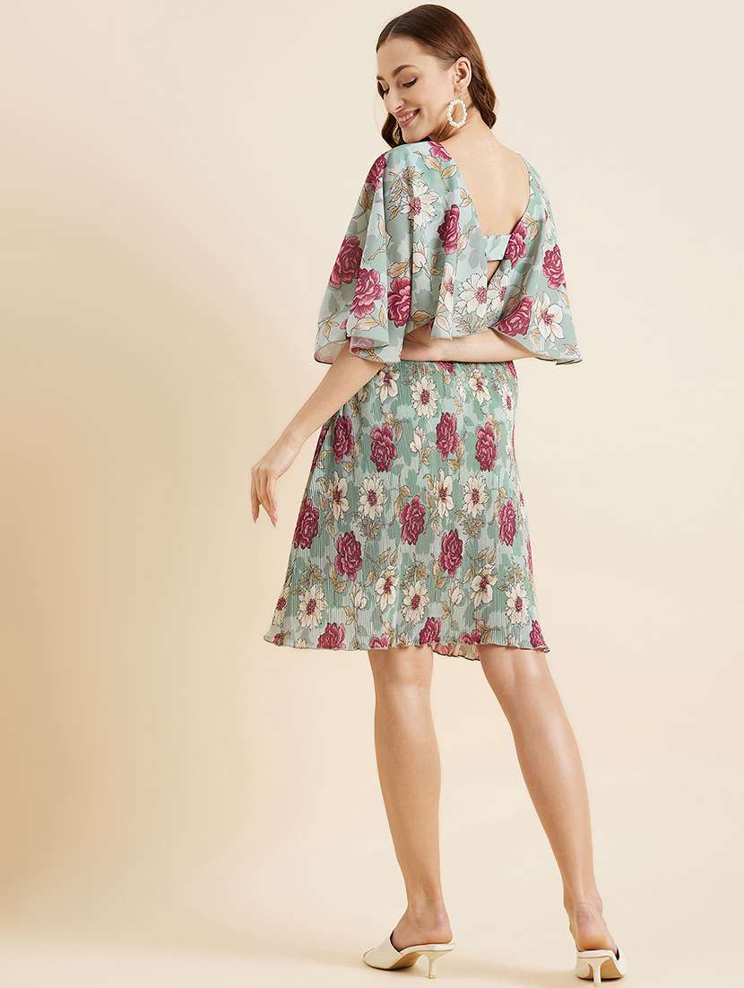 women floral print v-neck a-line dress - 21718702 -  Standard Image - 3