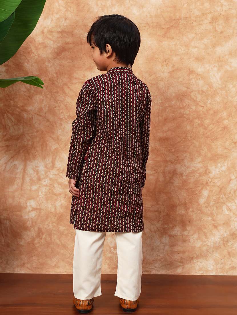 boys printed kurta pajama set - 21719812 -  Standard Image - 3