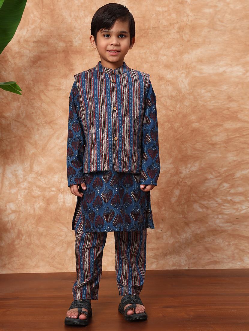 boys printed kurta pajama with jacket - 21719826 - Zoom Image - 0