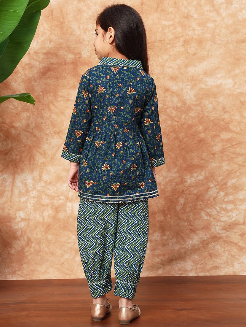 girls printed cotton kurta salwar set - 21719851 - Standard Image - 3