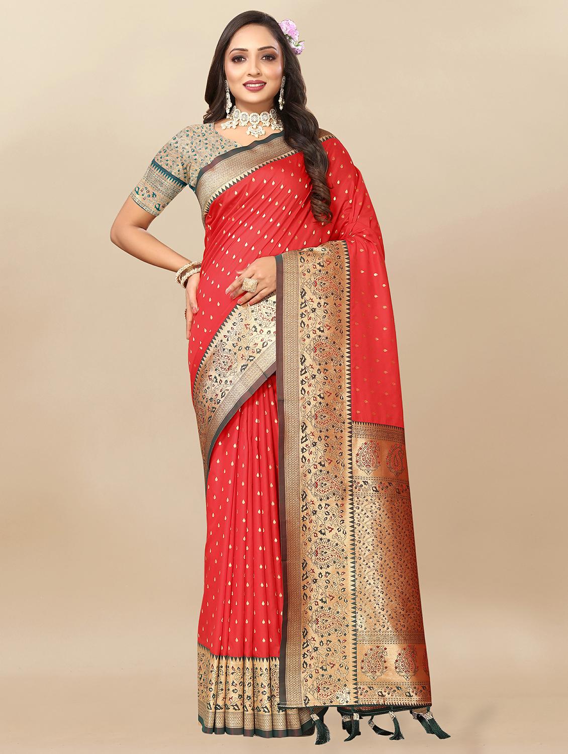women self design zari work kanjivaram saree with blouse - 21720761 - Zoom Image - 0