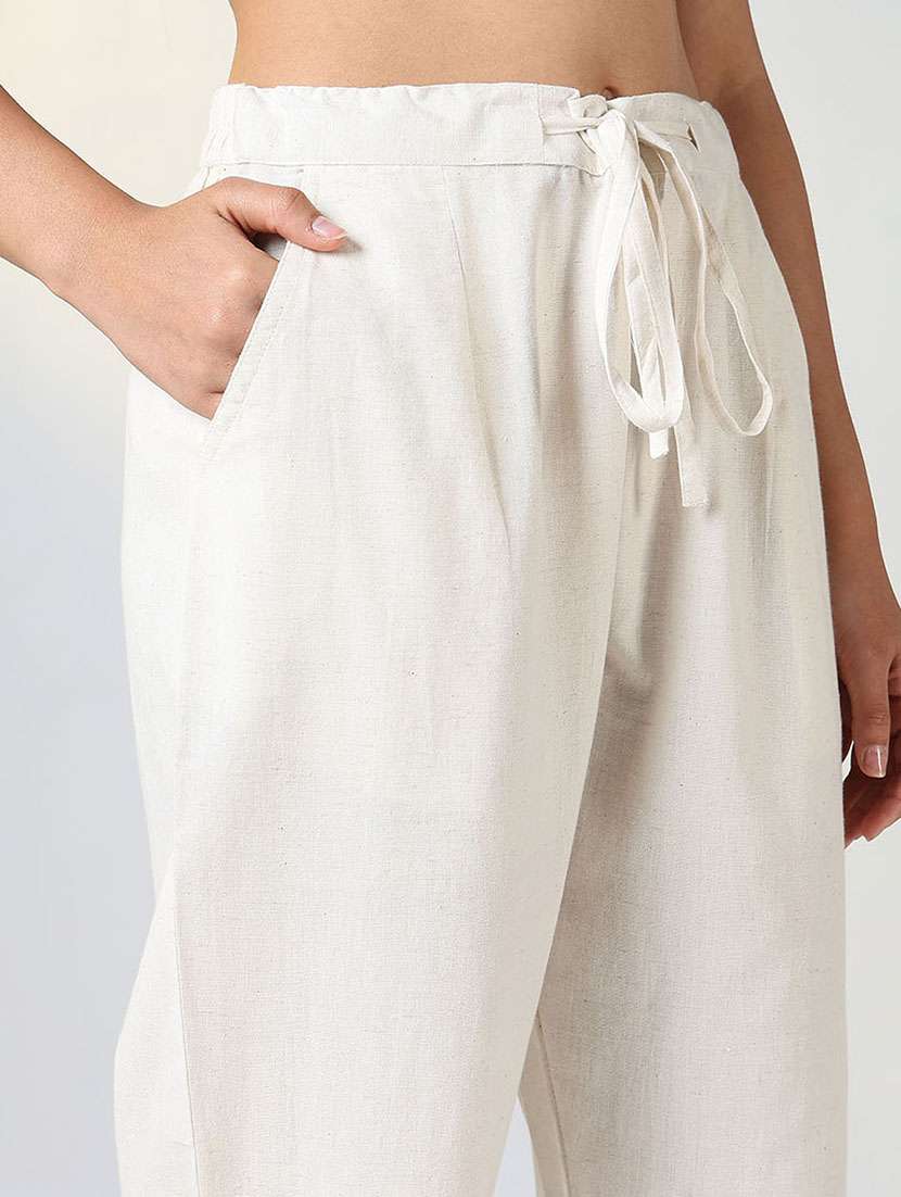 women solid tapered pant - 21720810 -  Standard Image - 5