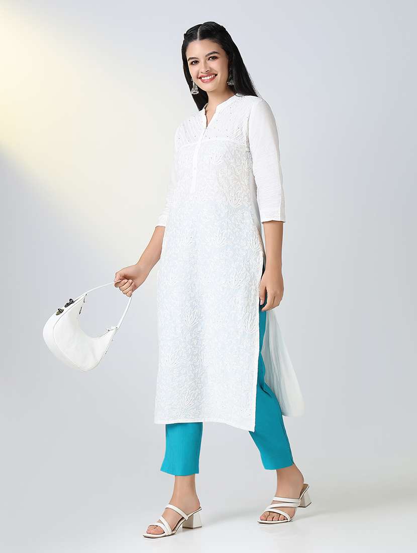 women solid tapered pant - 21720817 -  Standard Image - 3