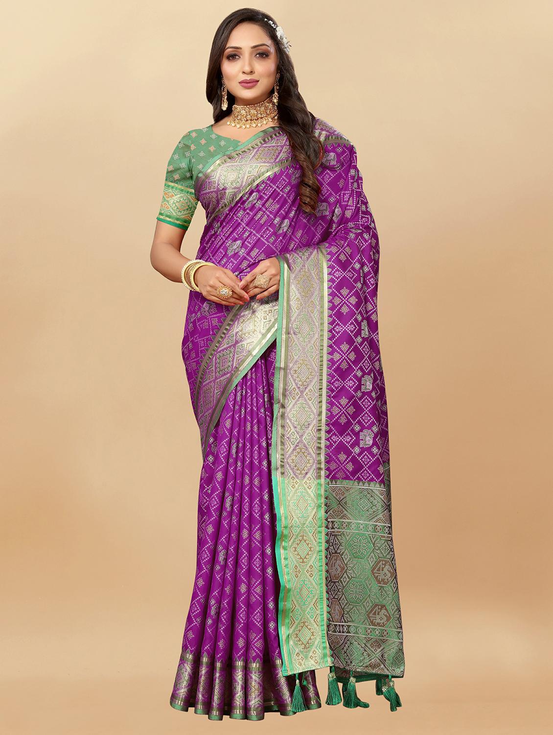 women self design banarasi silk saree with blouse - 21720832 - Zoom Image - 0