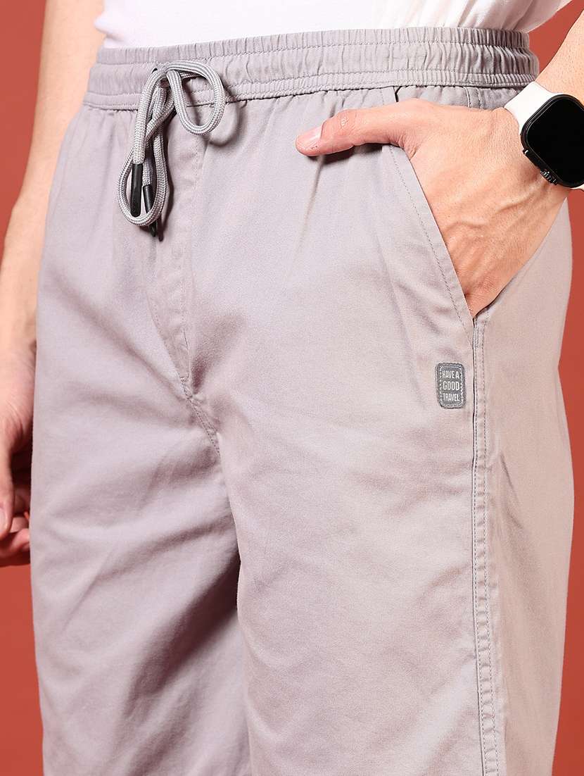 men placement print mid rise regular fit shorts - 21721006 - Standard Image - 3