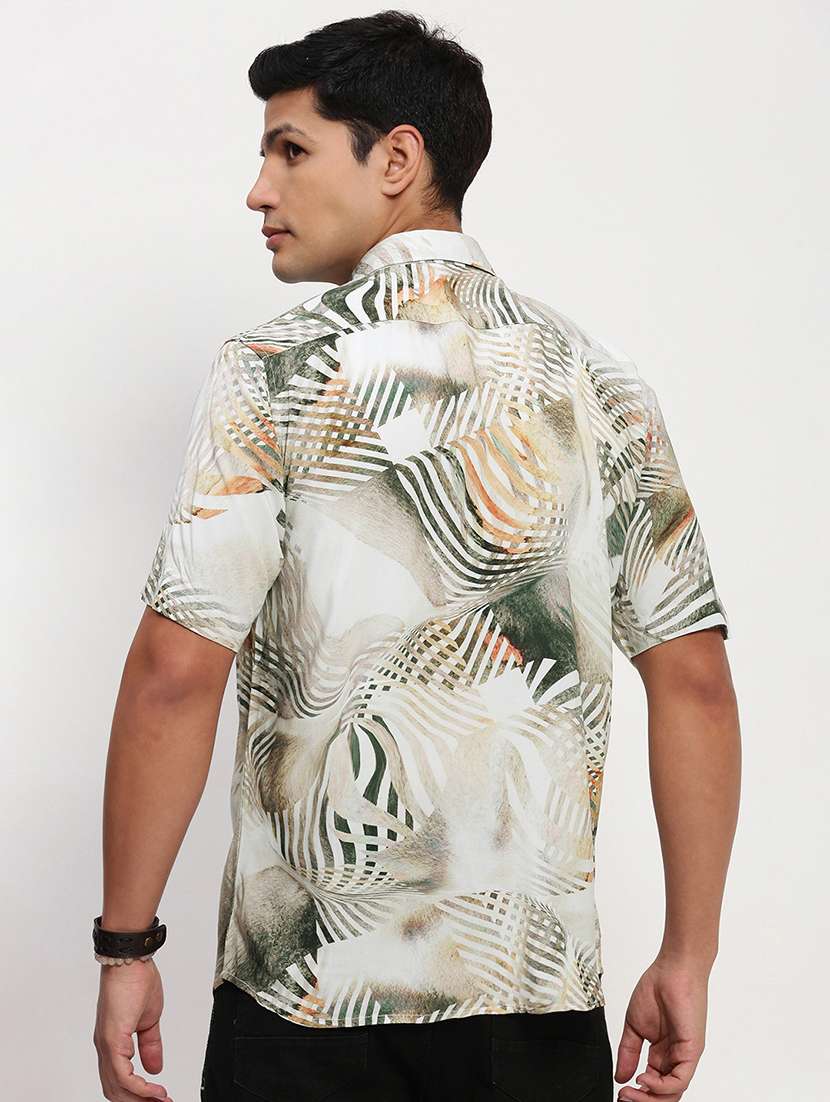 men short sleeves printed casual shirt - 21721534 -  Standard Image - 3