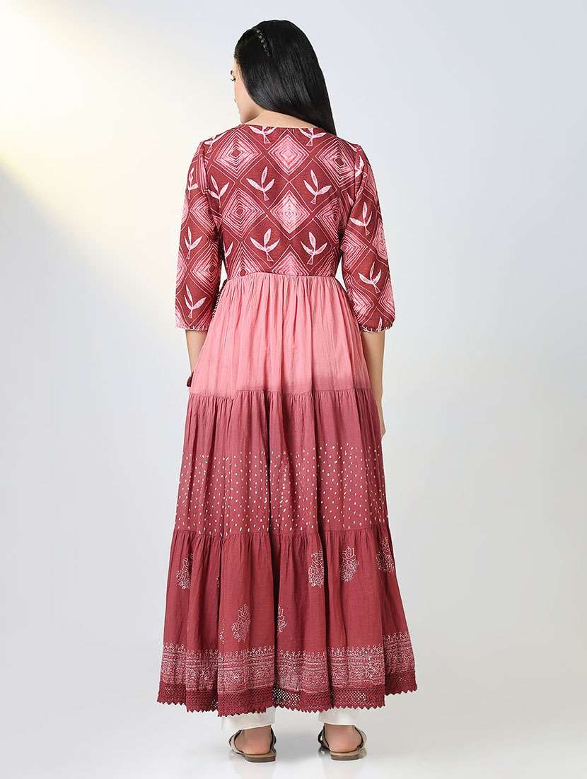 women printed v neck tiered kurta - 21721700 - Standard Image - 3