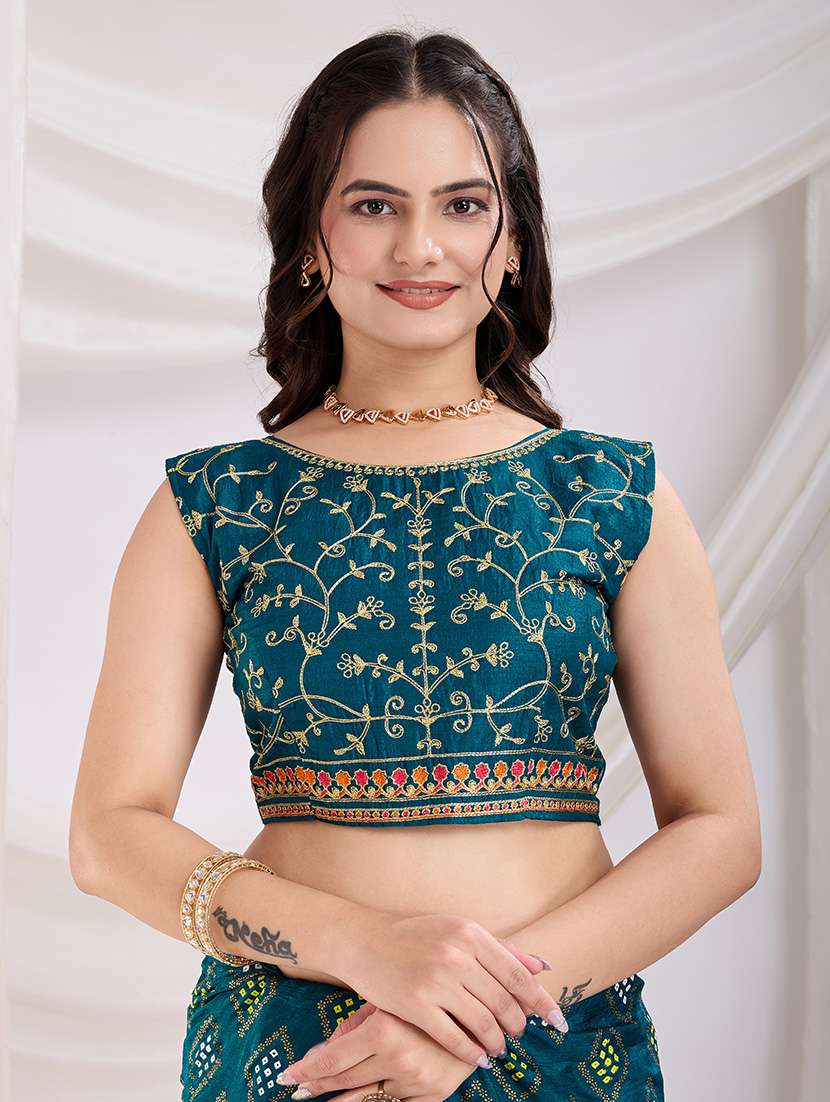 women bandhani printed bordered saree with blouse - 21721772 -  Standard Image - 5