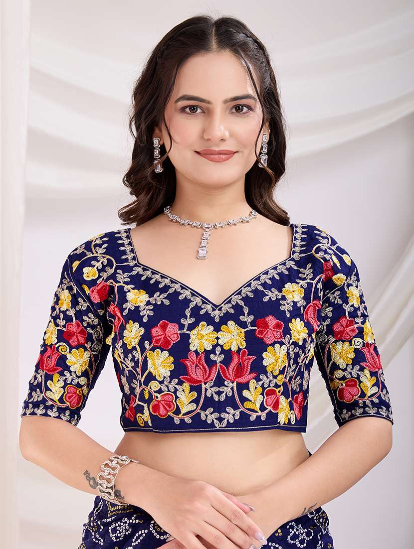 women bandhani printed saree with blouse - 21721806 -  Standard Image - 5