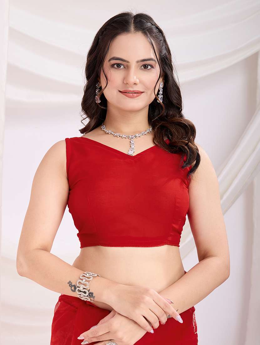 women red embroidered saree with blouse - 21721817 -  Standard Image - 5