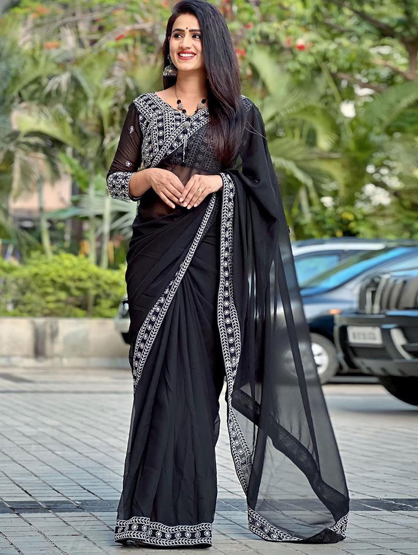 women black solid bordered saree with blouse - 21722055 -  Zoom Image - 0