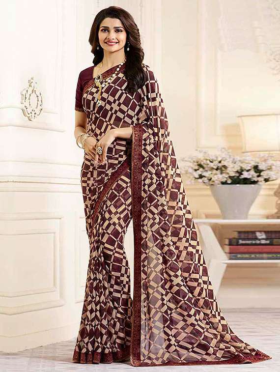 women printed bordered saree with blouse