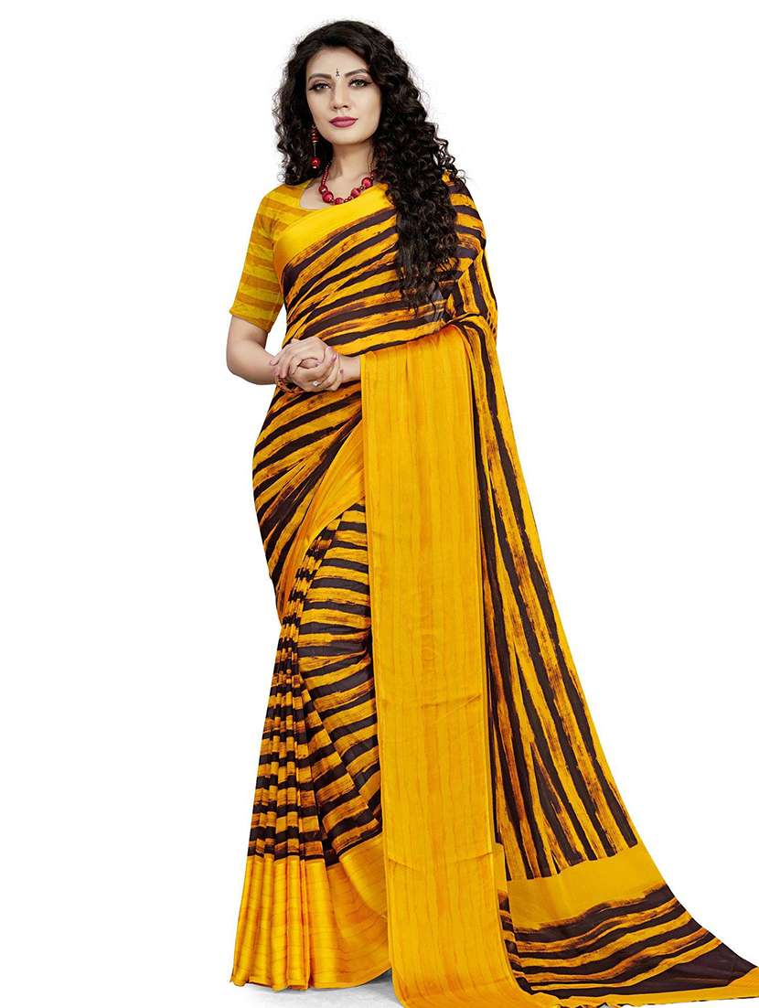 women printed casual wear saree with blouse