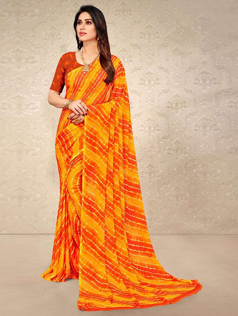 women leheriya printed bordered saree with blouse - 21723791 - Zoom Image - 0