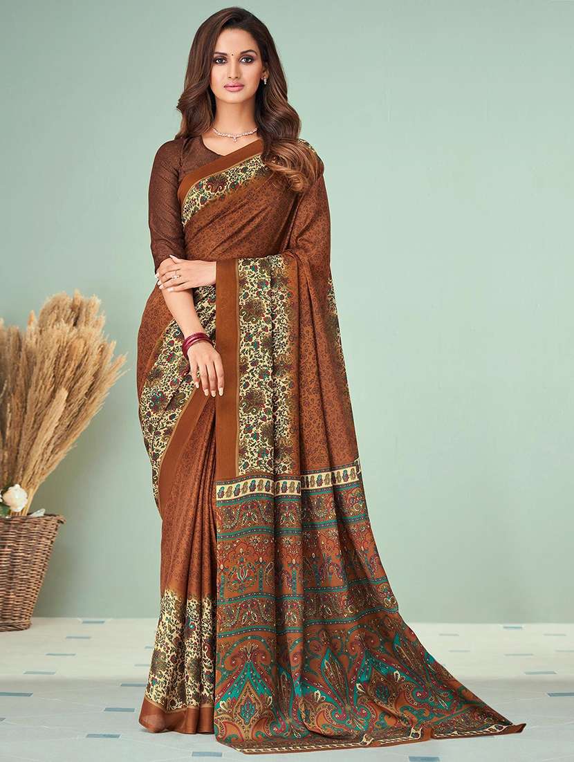 women printed casual wear saree with blouse