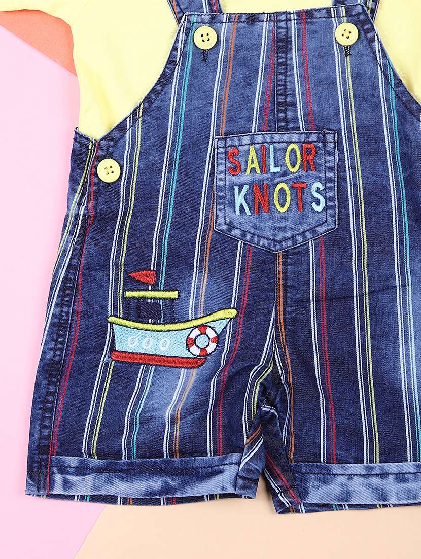 boys printed t-shirt with dungree - 21723964 - Standard Image - 3