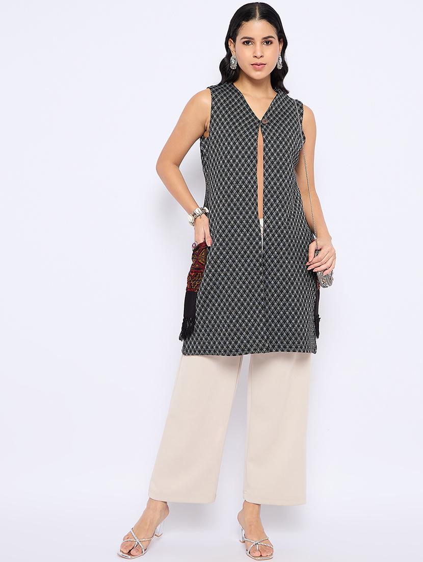 women acrylic sleeveless cardigan - 21724268 - Standard Image - 3