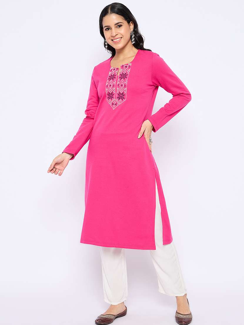 women self designed long sleeves woolen kurta