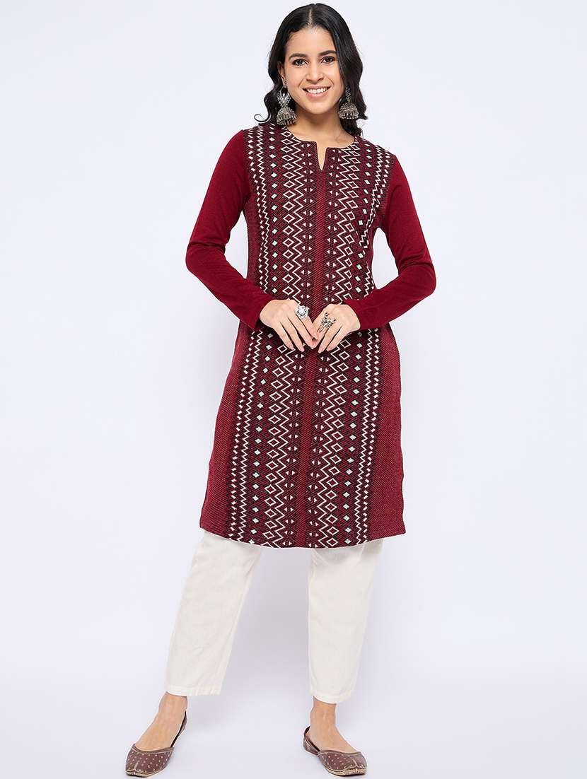 women self designed long sleeves woolen kurta - 21724285 - Zoom Image - 0