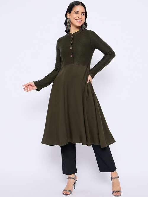 women solid long sleeves woolen kurta - 21724290 -  Standard Image - 0