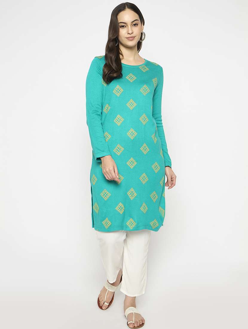 women self designed long sleeves woolen kurta