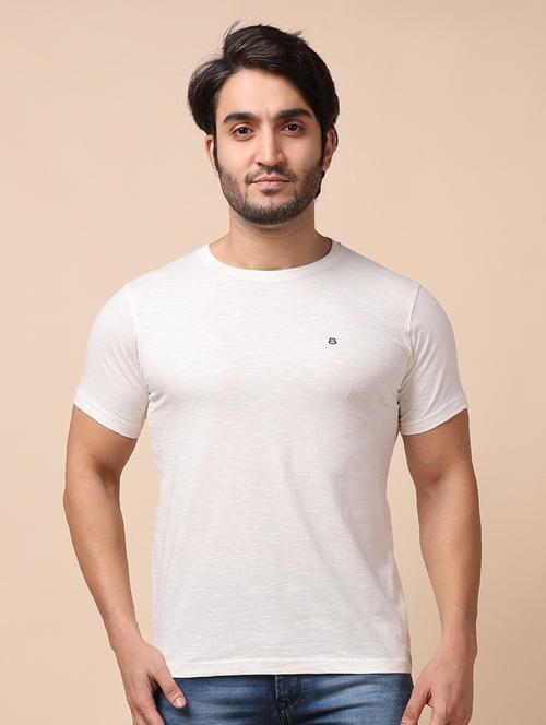 men short sleeves plain t-shirt - 21724732 -  Standard Image - 0